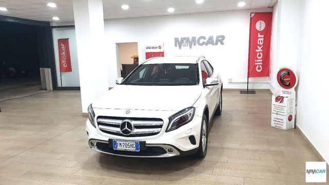 Mercedes-Benz MERCEDES GLA 200 d Automatic Premium