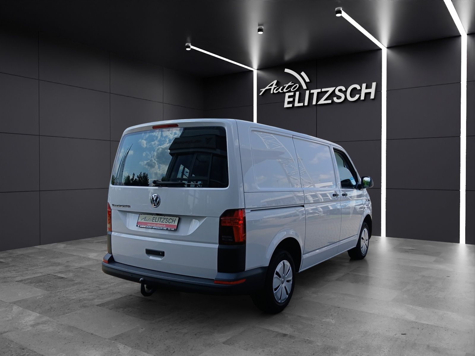 Fahrzeugabbildung Volkswagen T6 Transporter T6.1 TDI Kasten LED AHK RFK KLIMA