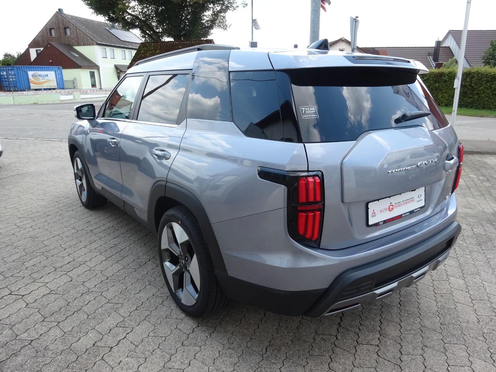 KGM Torres EVX Titanium*Wärmepumpe*Leder*Navi*