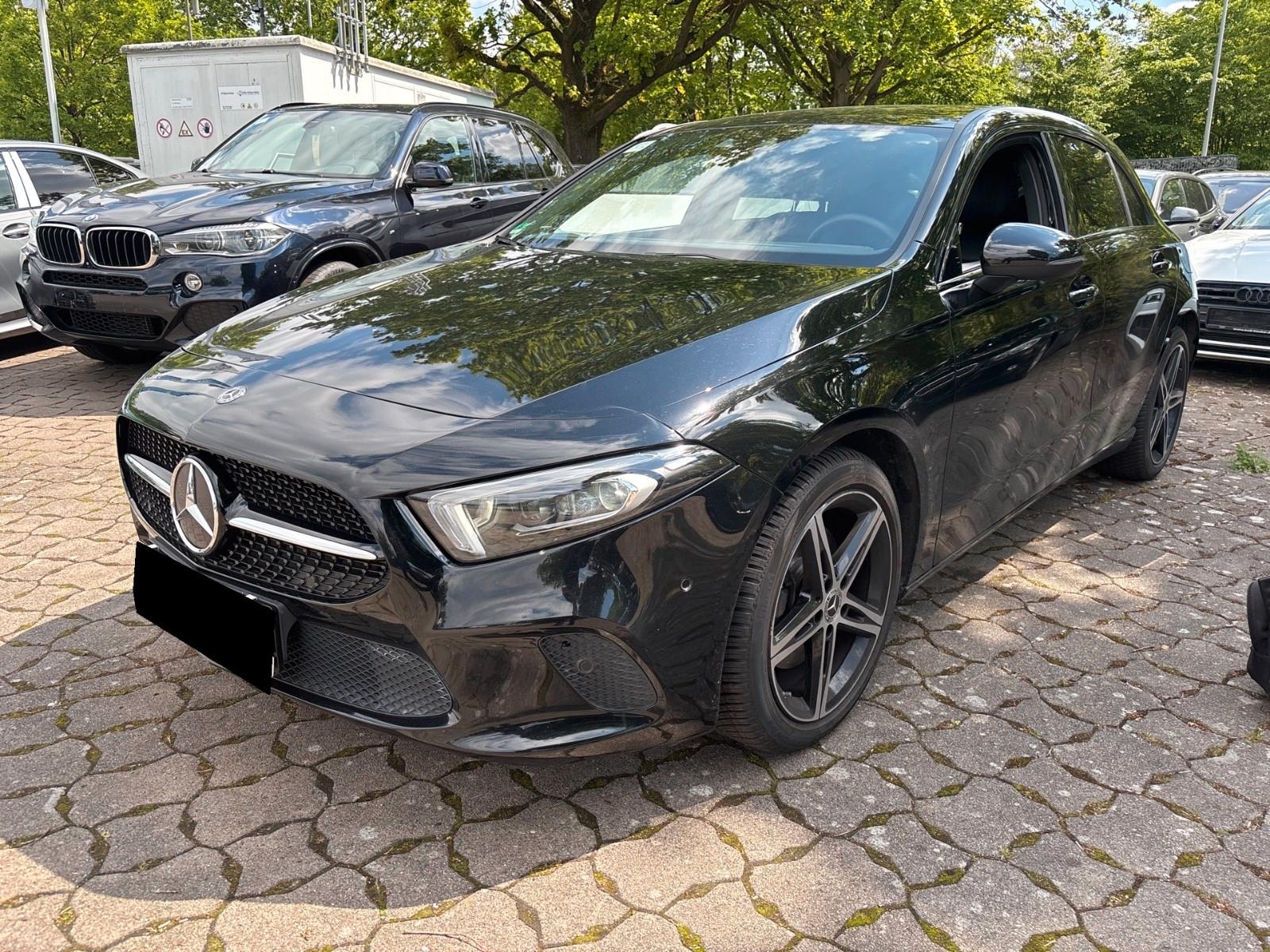 Mercedes-Benz A 220 Prog. BURMESTER LED NIGHT KAM AMBIENTE AHK