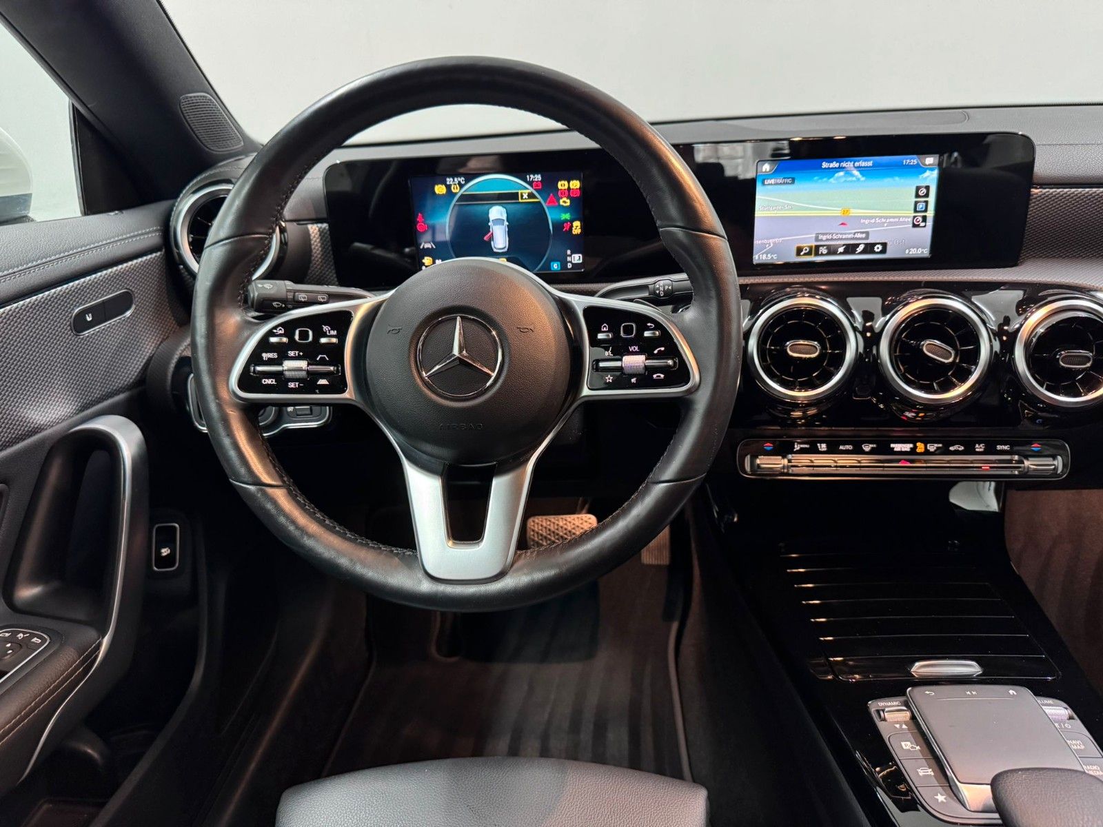 Fahrzeugabbildung Mercedes-Benz CLA 200 d 4MATIC SB  *PROGRESSIVE*DISTRO*LED*