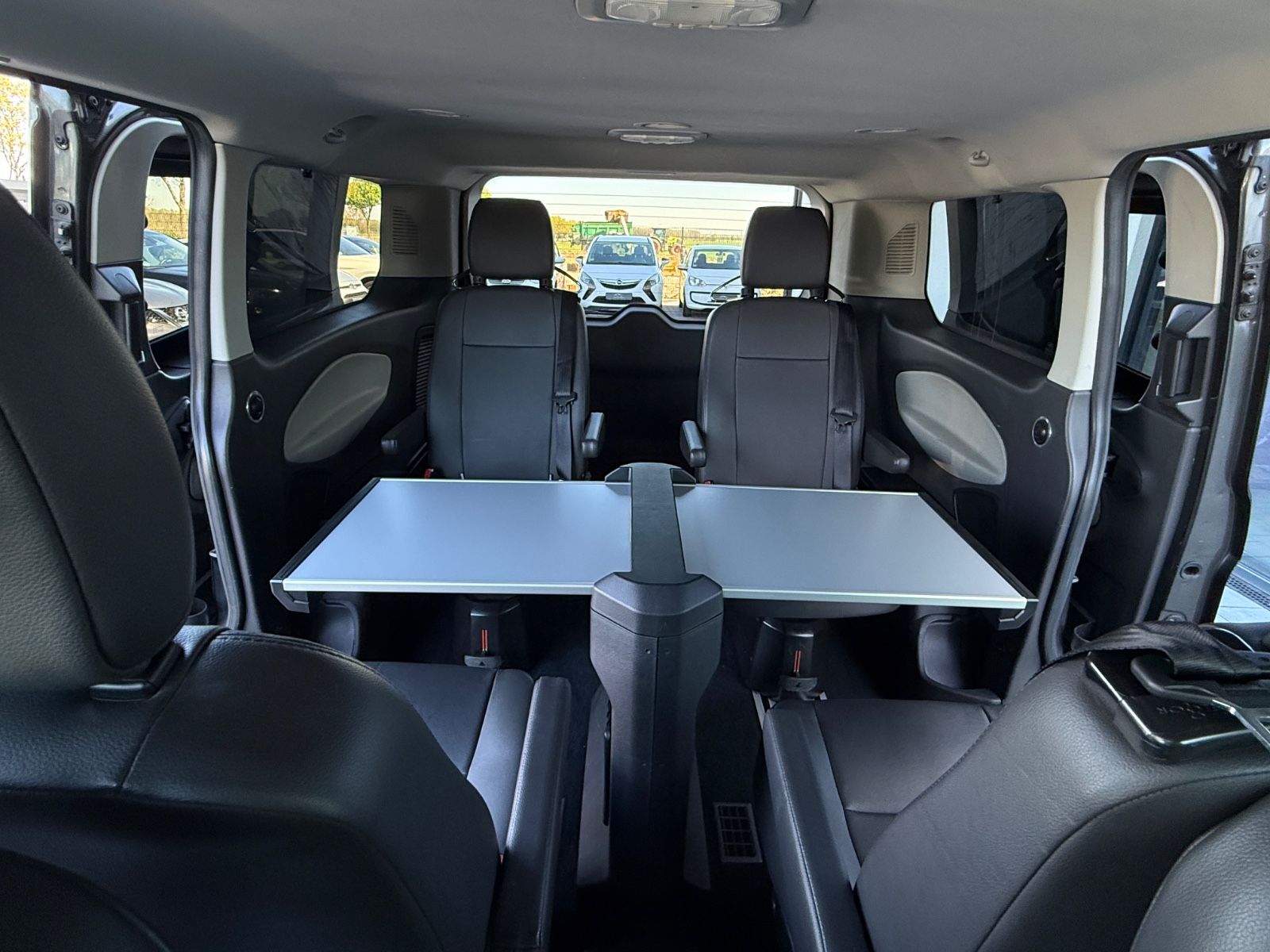 Tourneo Custom 2.0 TDCi Sortimo 6.Sitze Autom.