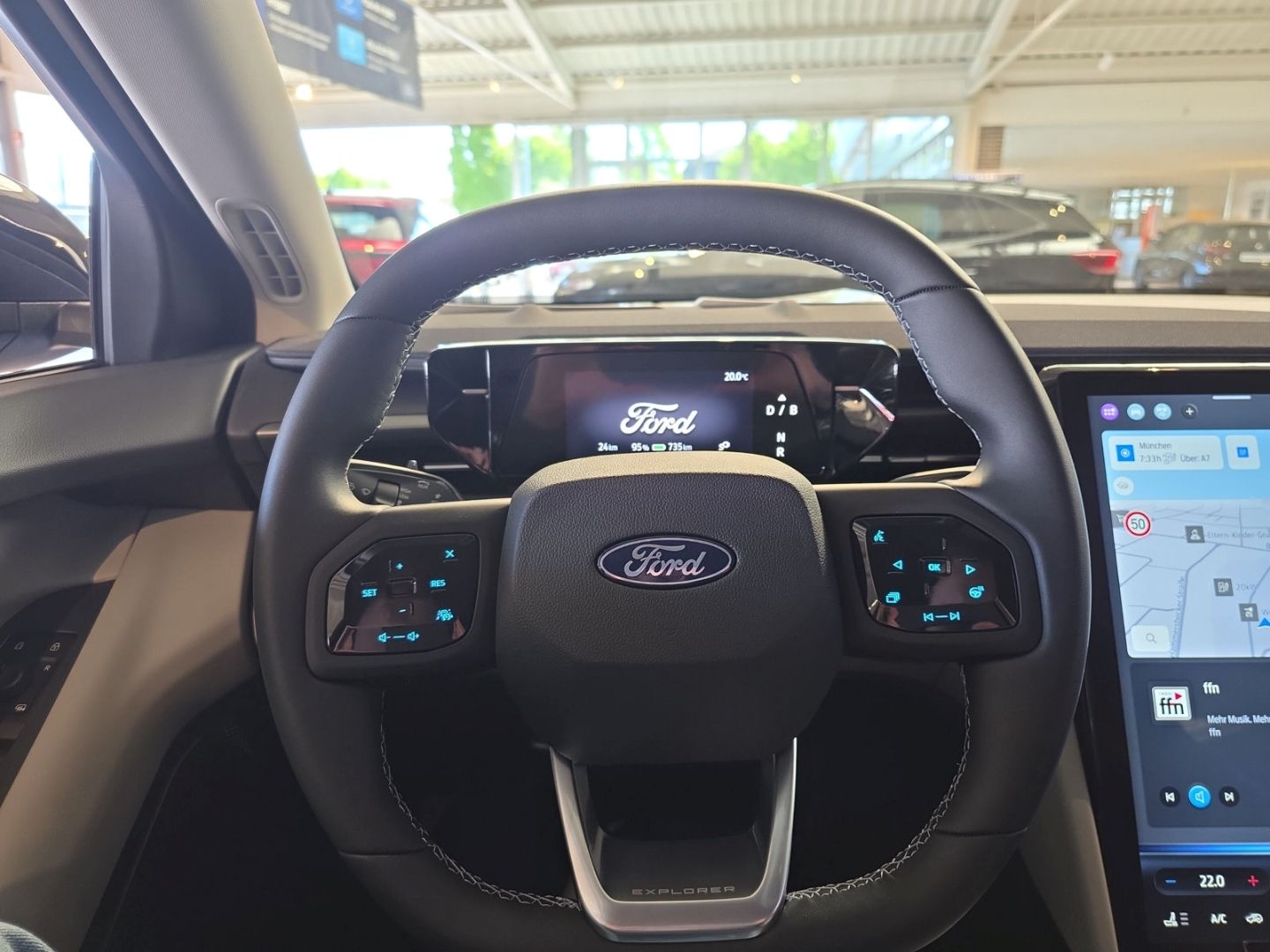 Fahrzeugabbildung Ford Explorer RWD Navi Leder Digitales Cockpit Memory