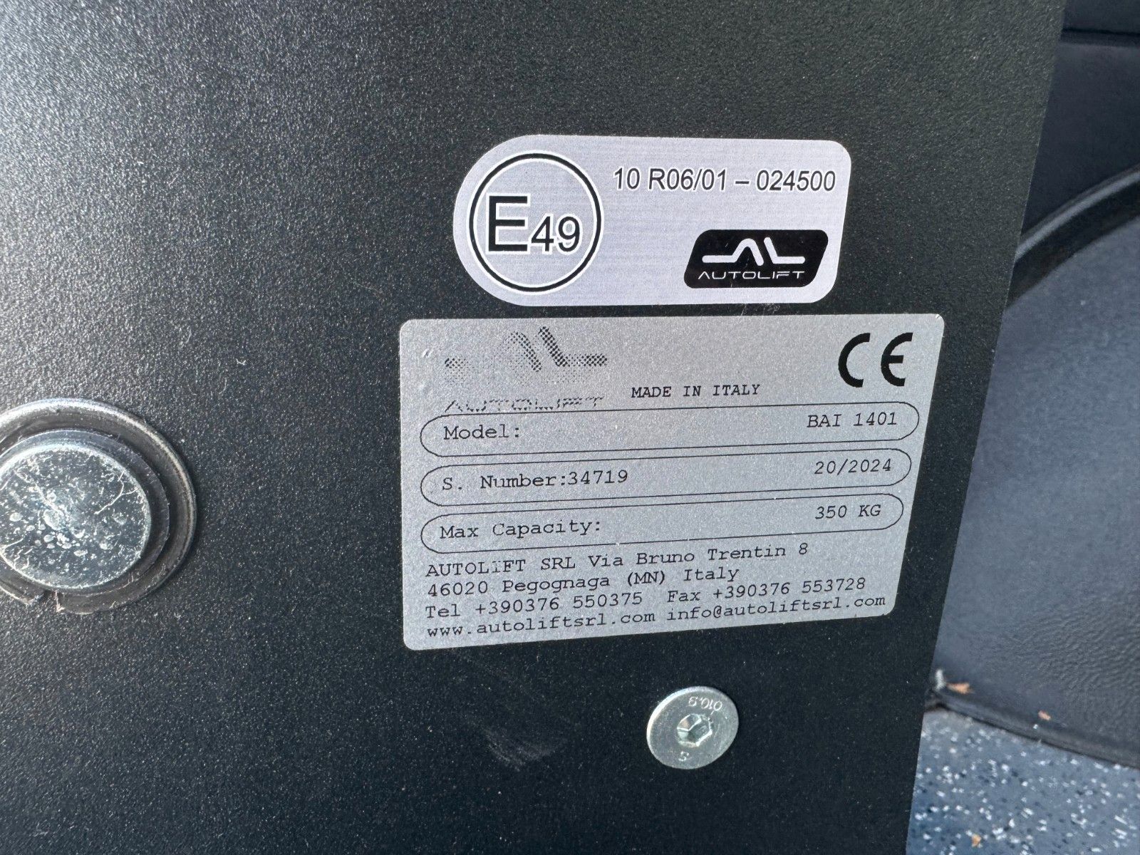 Fahrzeugabbildung Mercedes-Benz Sprinter 317 CDI Rollstuhl/Behinderten Lift