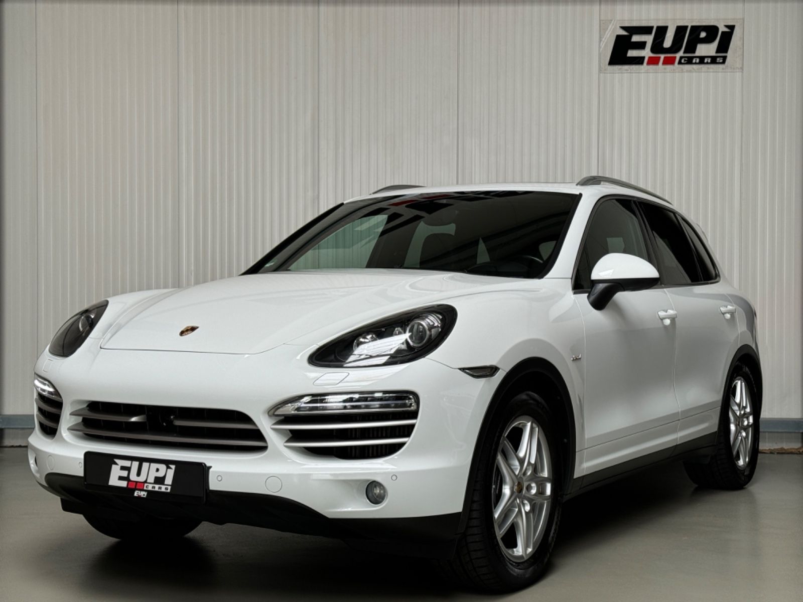 Fahrzeugabbildung Porsche Cayenne Diesel Platinum Edition/Approved 11.2025