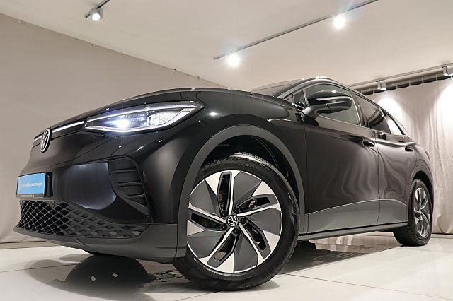 ID.4 Pure 125kW IQ-LIGHT ACC Wärmepumpe Anschlus