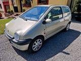 Renault Twingo 1.2 Initiale Sondermodell - Renault Twingo: Initial