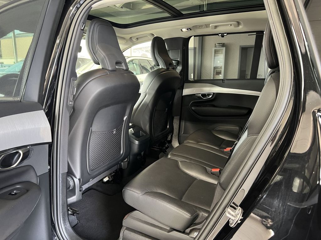 Volvo XC90 B5 (D) Momentum Pro AWD BLIS HeadUp Pano