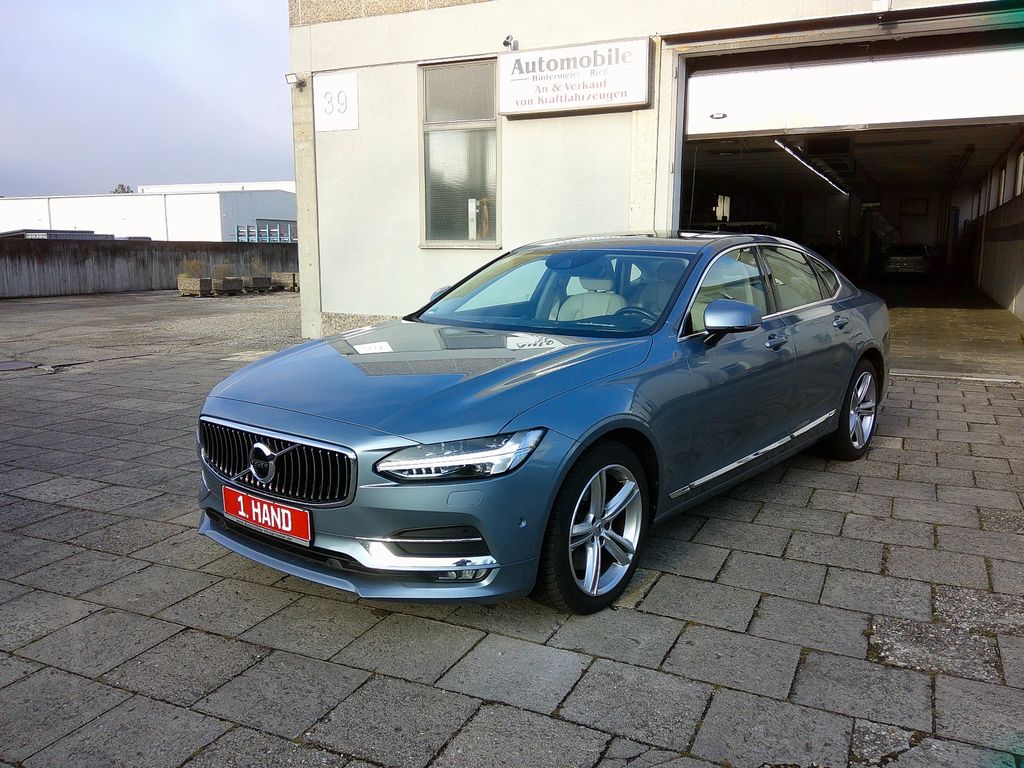 Volvo S90