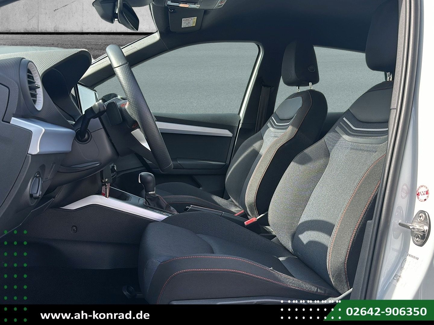 Fahrzeugabbildung SEAT Arona 1.0 TSI DSG  FR+AHK+NAVI+LED+Kamera