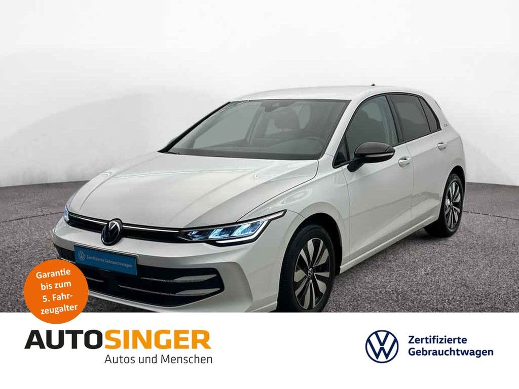 Volkswagen Golf VIII GOAL 1.5 eTSI DSG AHK R-CAM ACC LED foto 1