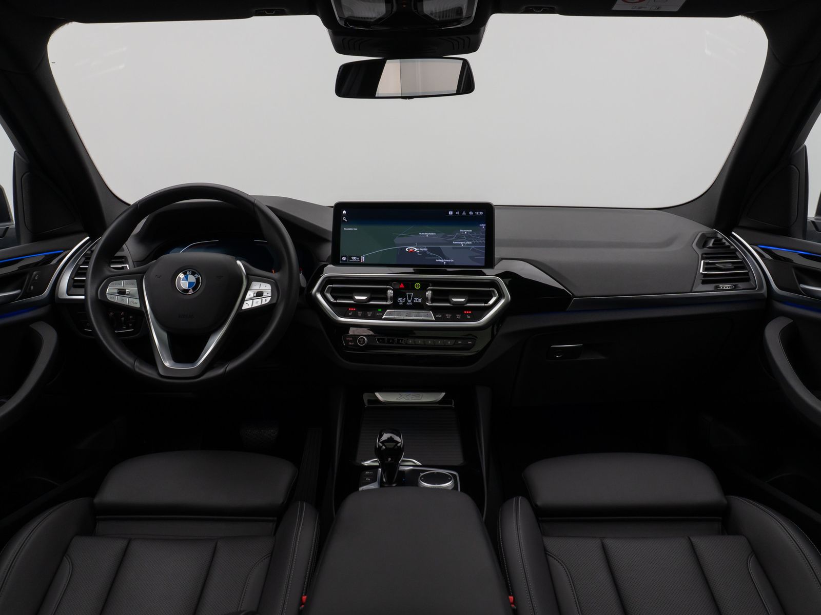 Fahrzeugabbildung BMW X3 xD20d Panor Kamera DAB HiFi Komfort Sport 19"