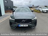 Volvo XC60 Ultra Dark Recharge Plug-In Hybrid AWD - Autos mit Automatikschaltung