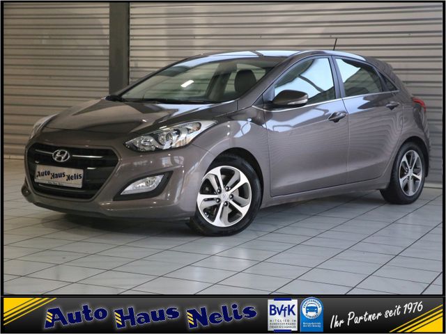 Hyundai i30 1,6 GDI blue Yes! Silver RFKam PDCh NaviTouc