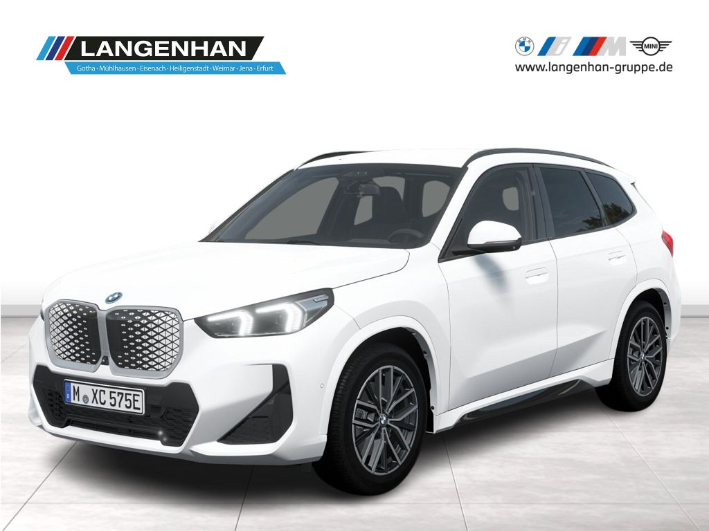 Image of BMW iX1