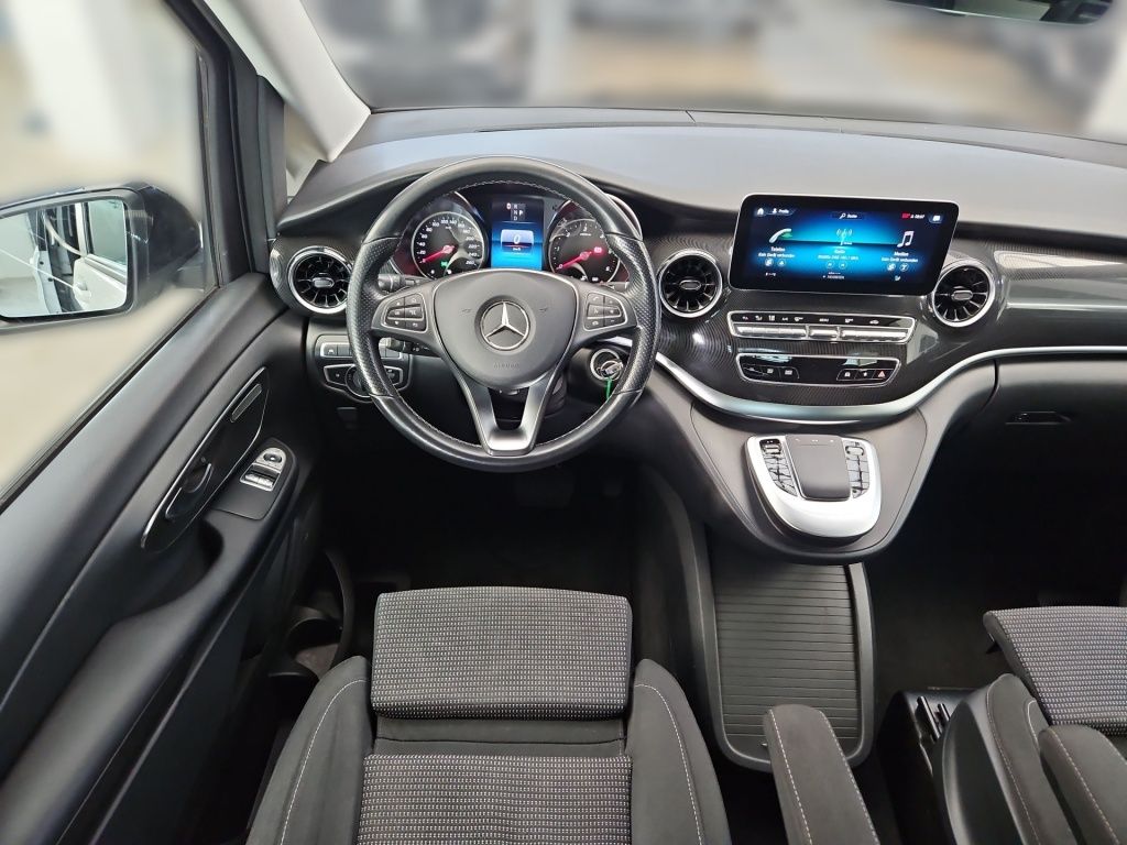 Fahrzeugabbildung Mercedes-Benz V 220 ED lang Tisch AHK Panorama LED 10''MBUX RF