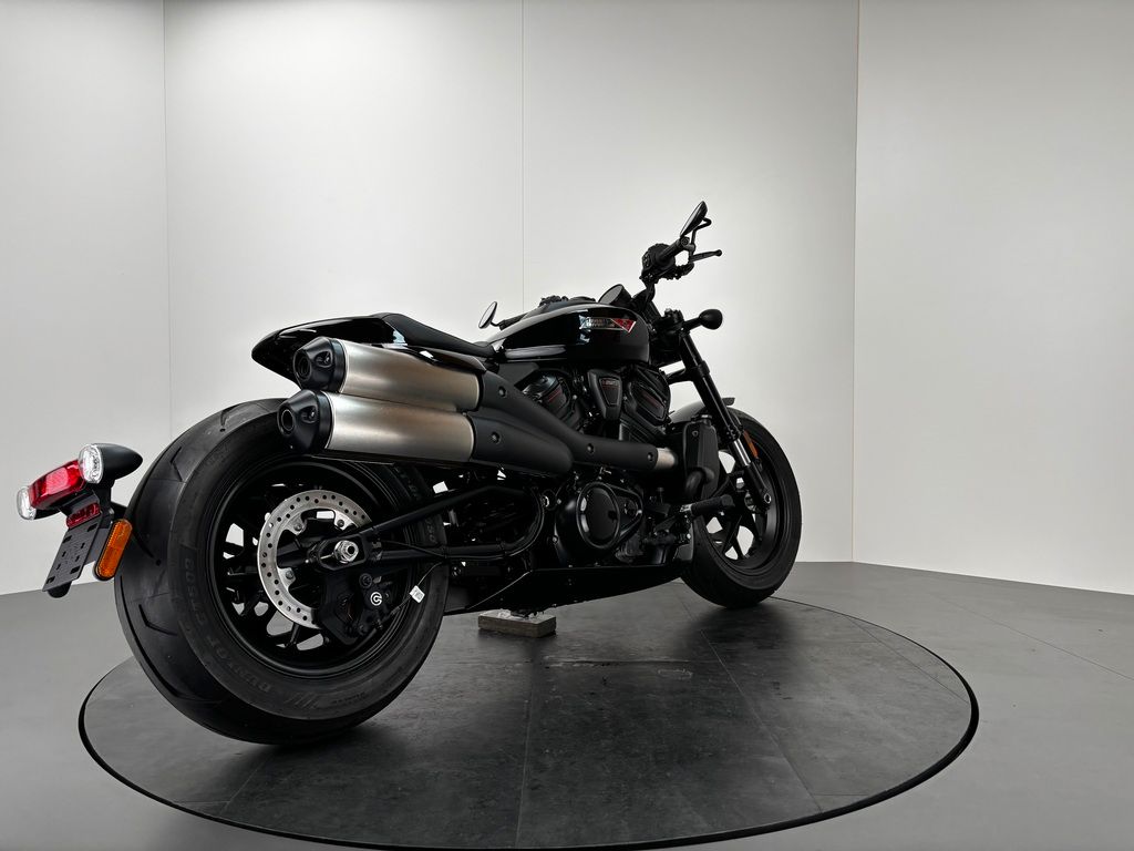 Fahrzeugabbildung Harley-Davidson RH1250S SPORTSTER *NEUWERTIG *KAUM KILOMETER