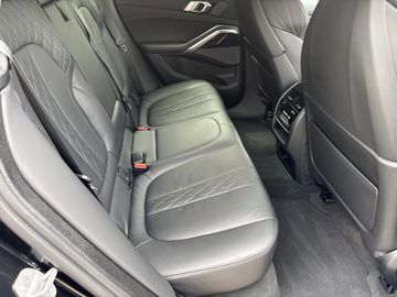 BMW X6 xDrive40d M Sportpaket Gestiksteuerung DAB
