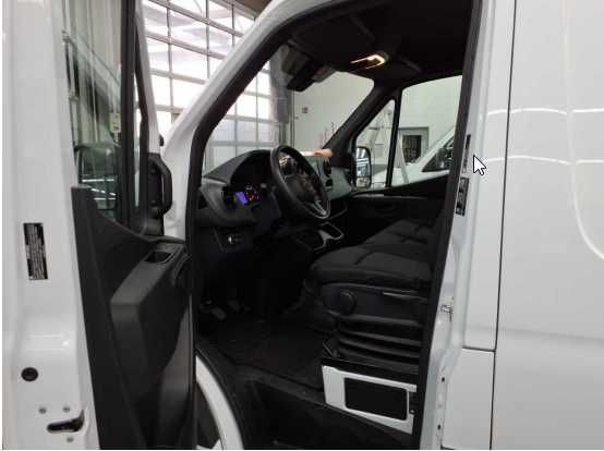 Fahrzeugabbildung Mercedes-Benz Sprinter 317 CDI Kasten L4H2 XXL Schwingsitz SHZ