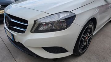 Mercedes A 180 - 11