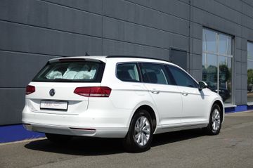 Volkswagen Passat Variant - 2