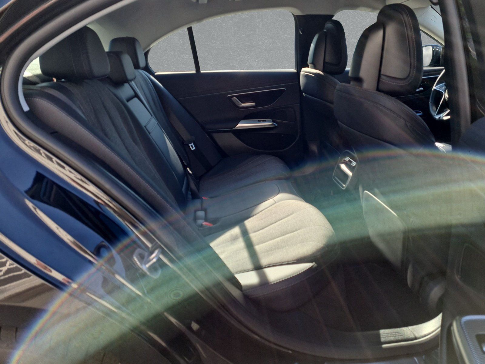 Mercedes-Benz E 220 d Avantgarde Advanced Fahrass. 360°WinterP foto 5