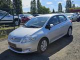Toyota Auris Life+ 1,6 Benzin 83TKM - Toyota Gebrauchtwagen in Potsdam