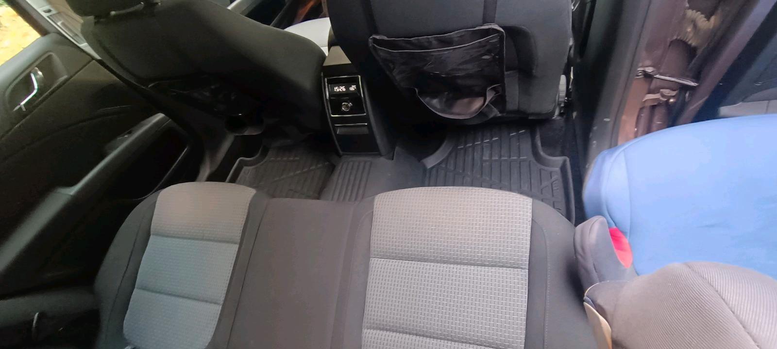 Skoda Superb 2010 — photo 11