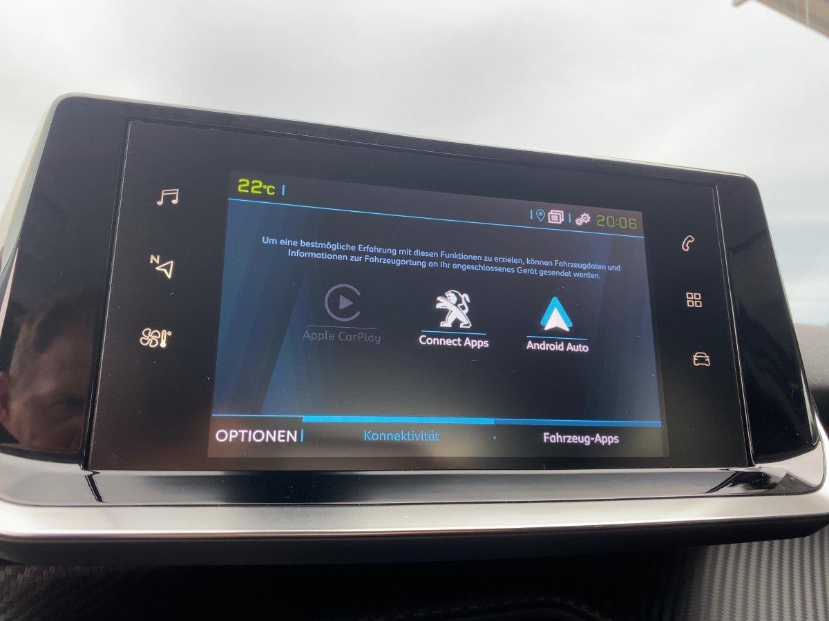 Peugeot 2008 e- Active Pack LED*Allwetter*Kamera*Navi*PD