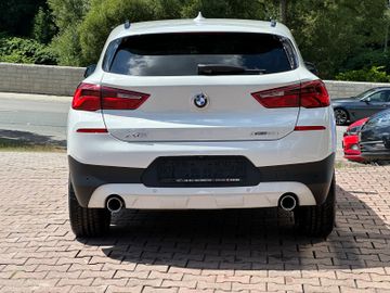 Bild 4 BMW X2 Baureihe X2 xDrive 18 d Advantage Plus