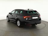 Skoda Octavia Combi 2.0TDI DSG LED ACC Navi Kamera AHK - Skoda Jahreswagen: Automatik