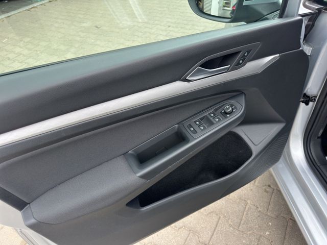 Golf Life 2.0 TDI LED PDC Rückfahrkamera ACC App