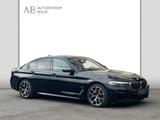 BMW M550 i xDrive°H&K°LASER°MEMORY°ACC° - BMW M550 mit Benzin-Antrieb: Automatik