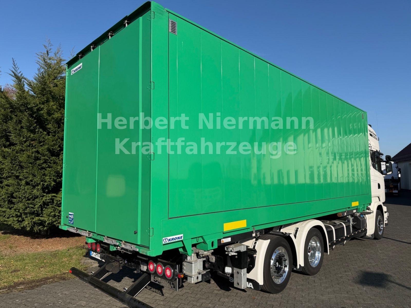 Krone BDF Koffer Doppelstock Kleider neuwertig 7,82m