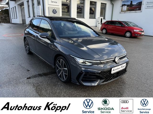 Volkswagen Golf 1.5 eTSI DSG R-Line Pano AHK Navi RFK 18"