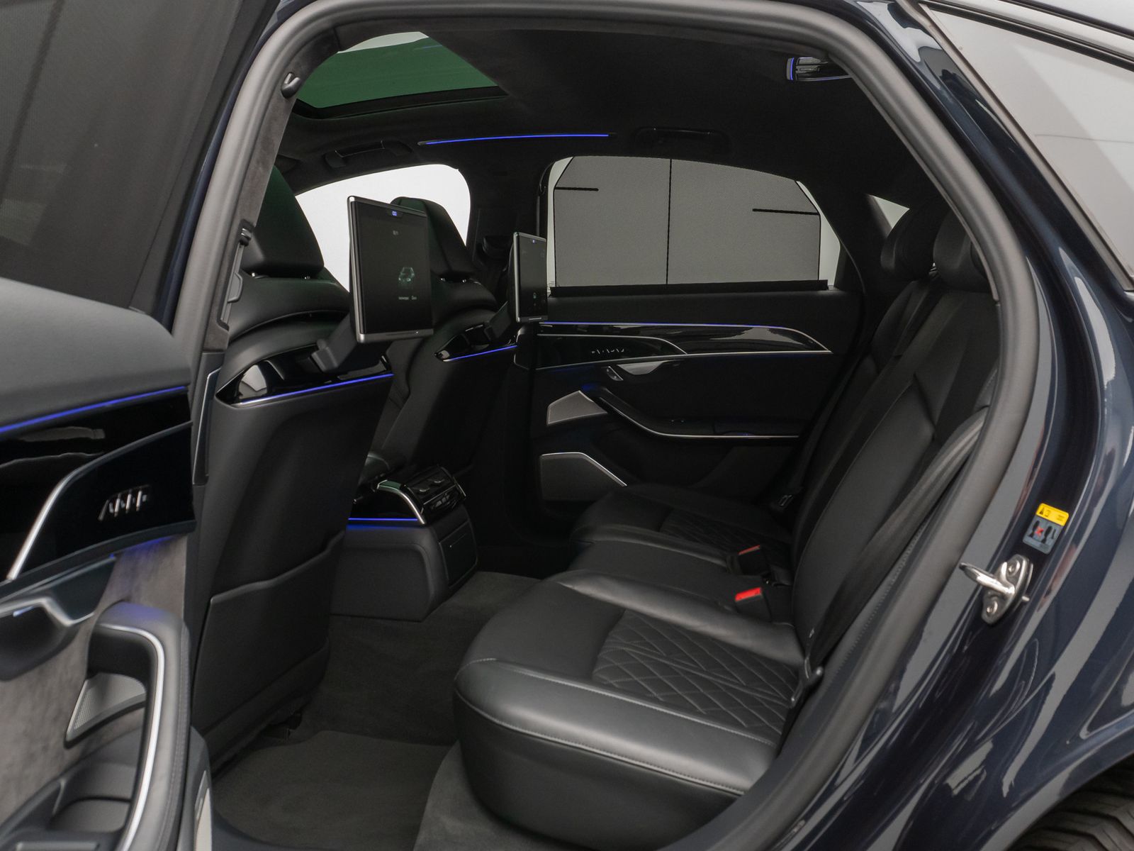 Fahrzeugabbildung Audi A8 50 TDI quattro S-Line Pano B&O Fond Entertain