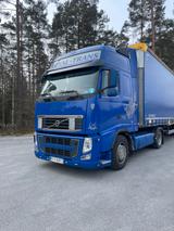 Volvo VOLVO FH 21.12.2011 - Volvo Pritsche F12