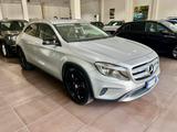 Mercedes-Benz Mercedes-benz GLA 220 CDI Automatic 4Matic Execu - Mercedes-Benz GLA 220 Kombi Gebrauchtwagen
