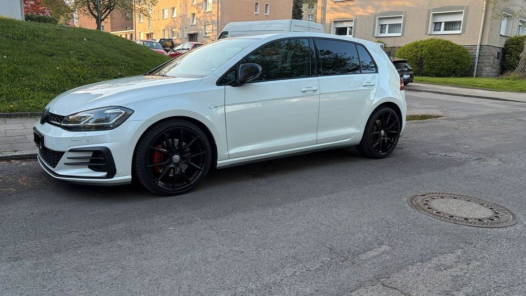 Image of Volkswagen Golf