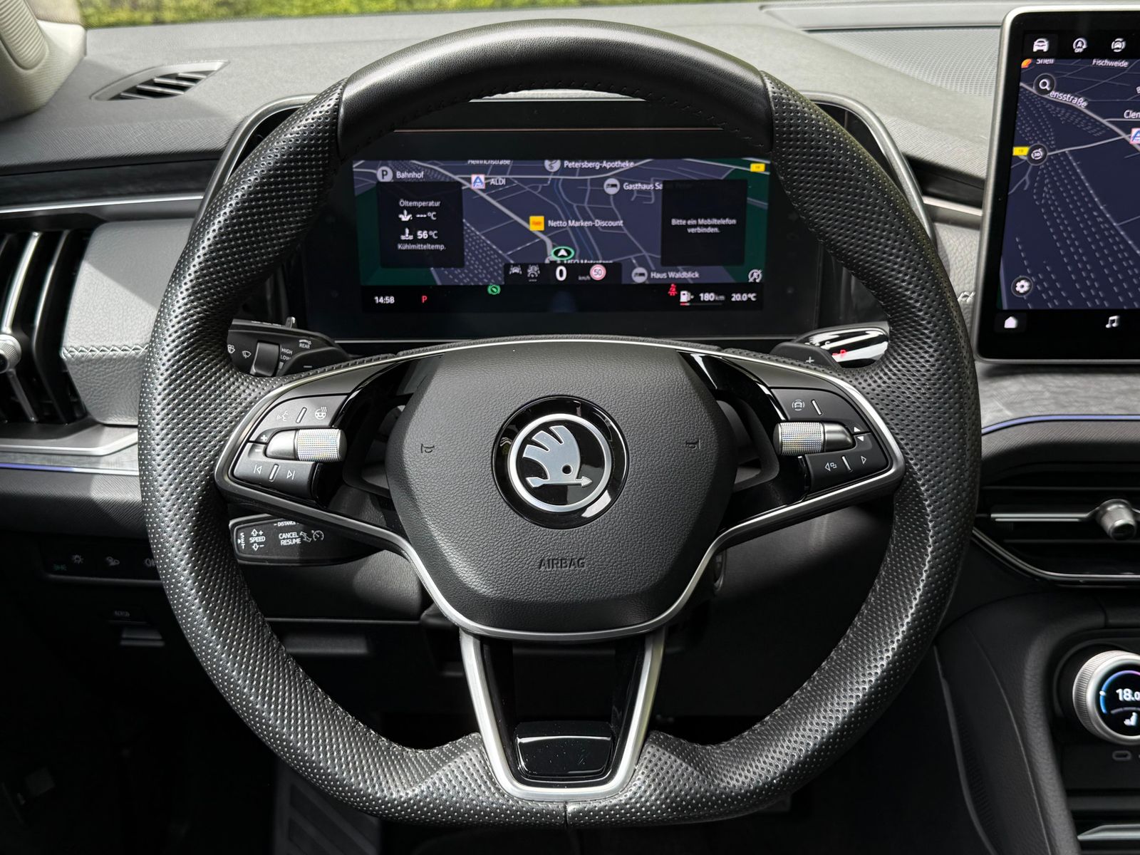 Fahrzeugabbildung SKODA Kodiaq 2.0TDI DSG 4x4 Select. LEDER+PANO+AHK+KAM