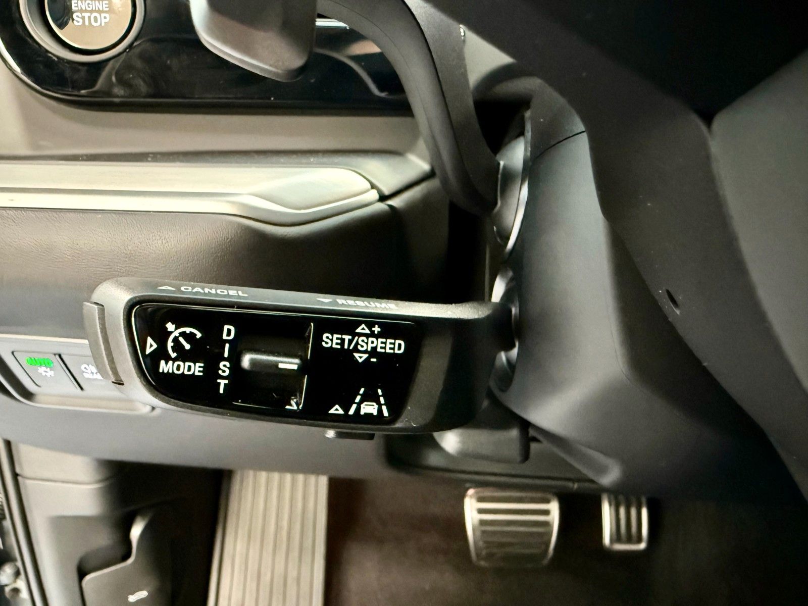 Fahrzeugabbildung Porsche Cayenne S E-Hybrid Panorama/AHK/Massage/HeadUP