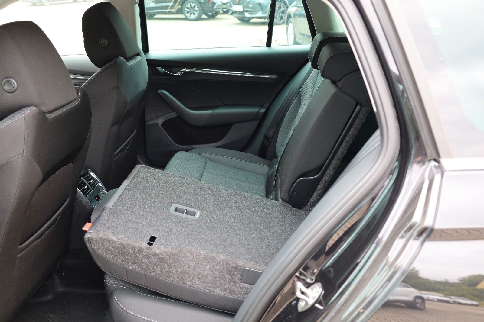 Fahrzeugabbildung SKODA Octavia Combi 1,5 TSI Style DSG *el. Heckklappe