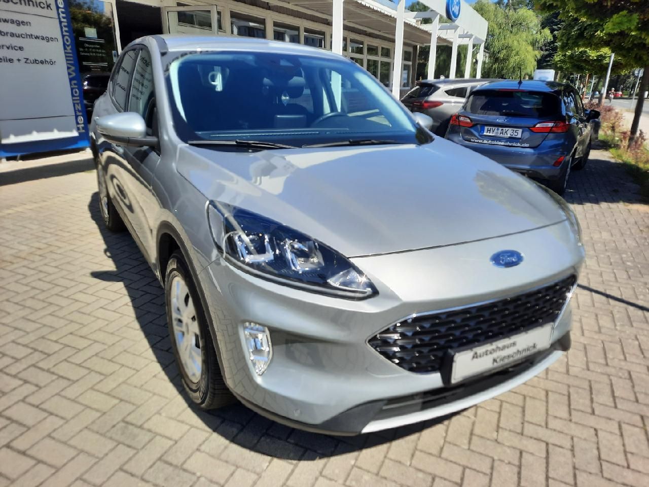 Fahrzeugabbildung Ford Kuga Cool & Connect