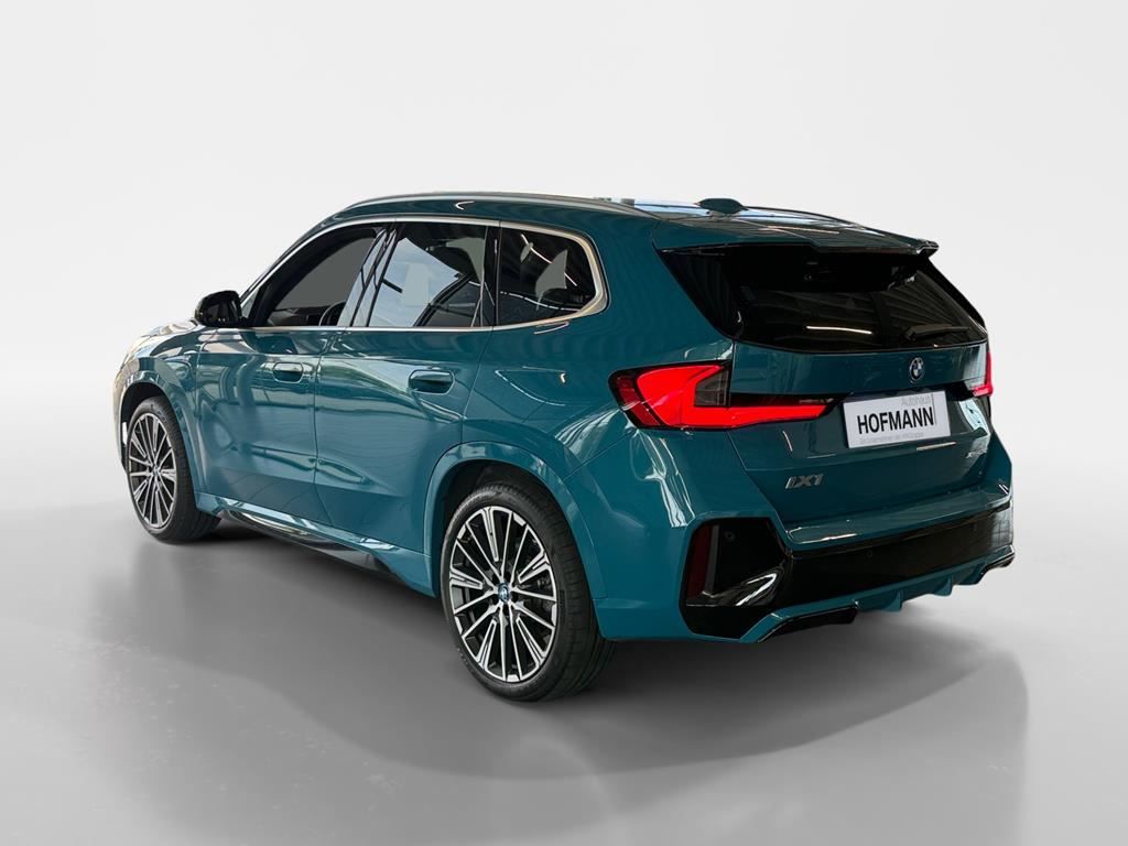 BMW iX1 xDrive30 M Sport AHK+ACC+Individual+Pano+ foto 5