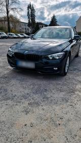 BMW F30 320i Xdrive Advantage - BMW 320: F30