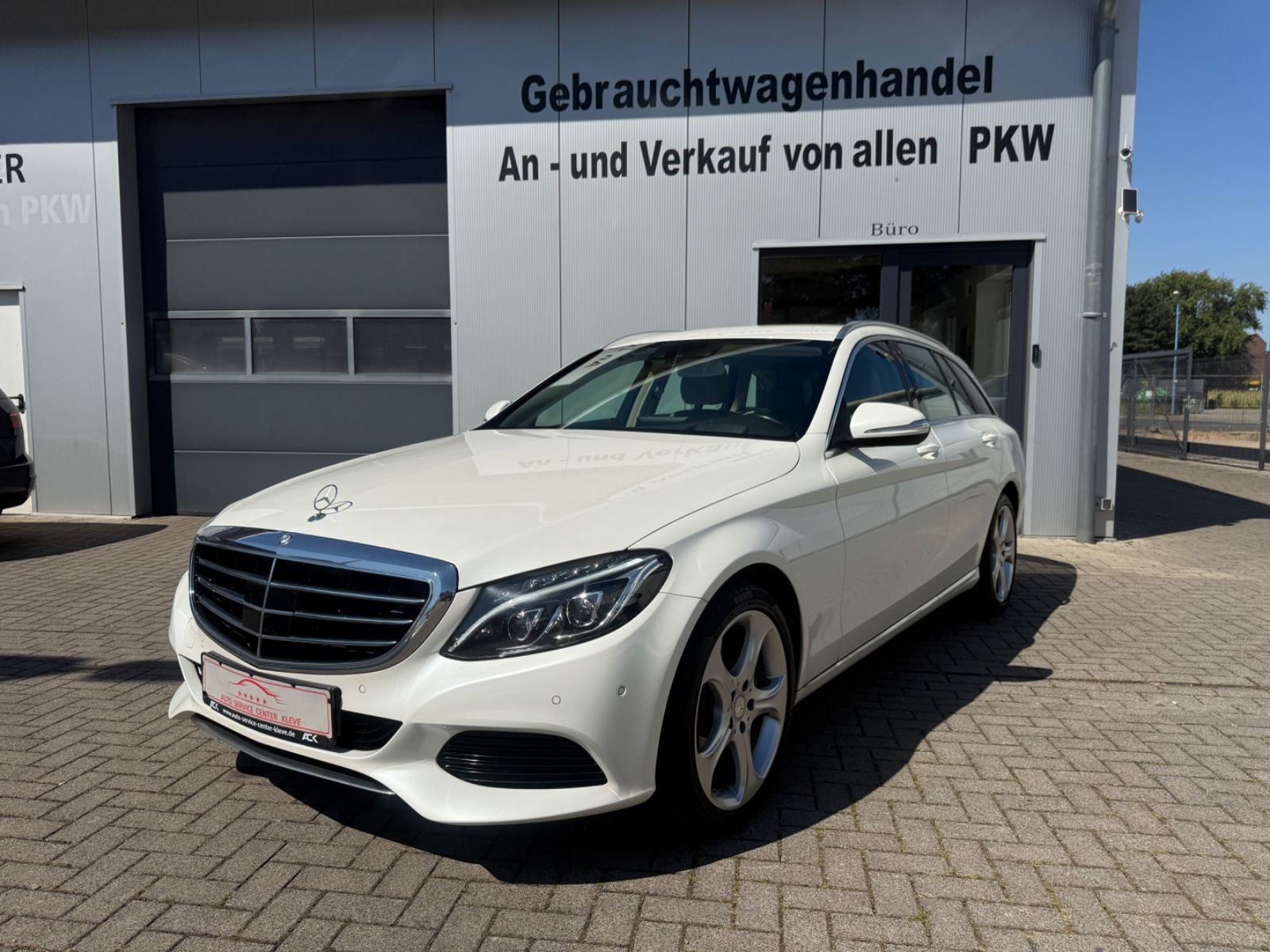 Mercedes-Benz C 220 Exclusive**RFK*NAVI*SHZ*ELKTHECKKLAPPE*AHK