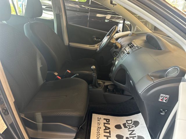 Toyota Yaris  Sol