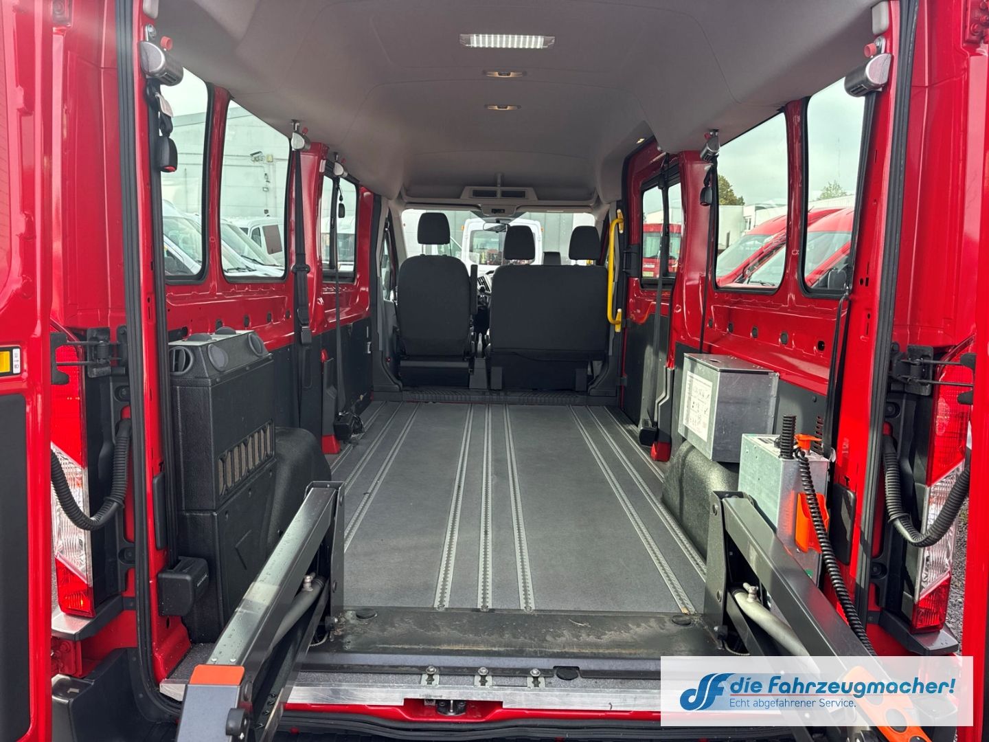 Fahrzeugabbildung Ford Transit Kombi 350 L3 Trend 2.2 TDCi DPF *7185 *K
