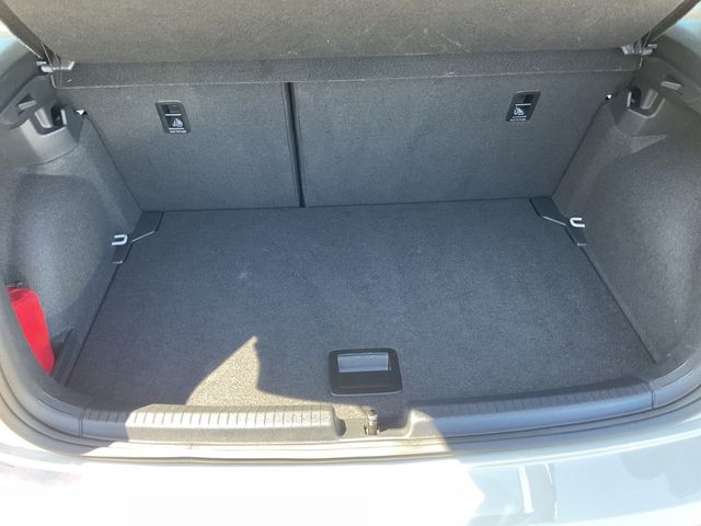 Polo VI 1.0 KLIMA LED SCHEINWERFER