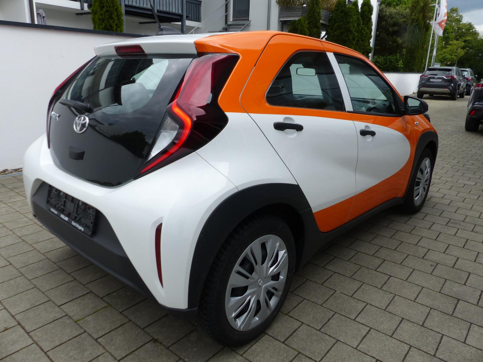 Toyota Aygo X 1.0 VVT-i Klima CarPlay Abstandstemp.
